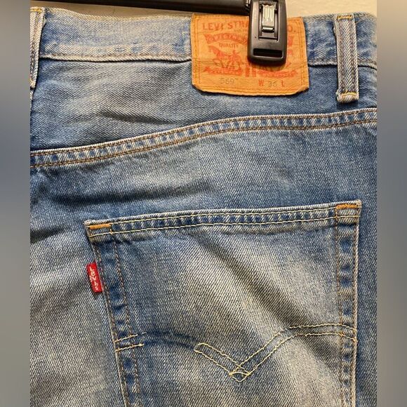 Levi’s mens 569 shorts loose straight, size 36, EUC - Picture 6 of 8